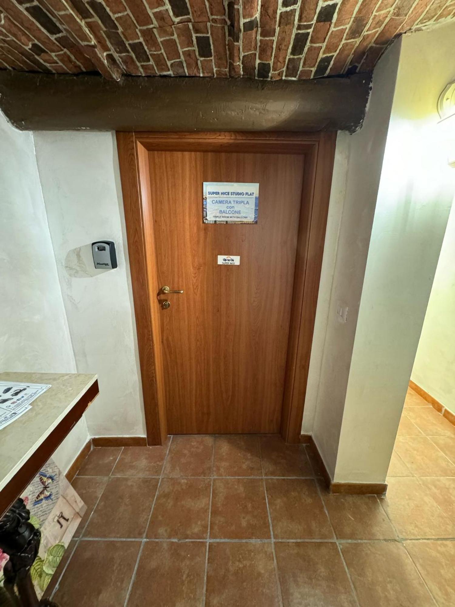 Super Nice Studio Flat Neapel Exterior foto